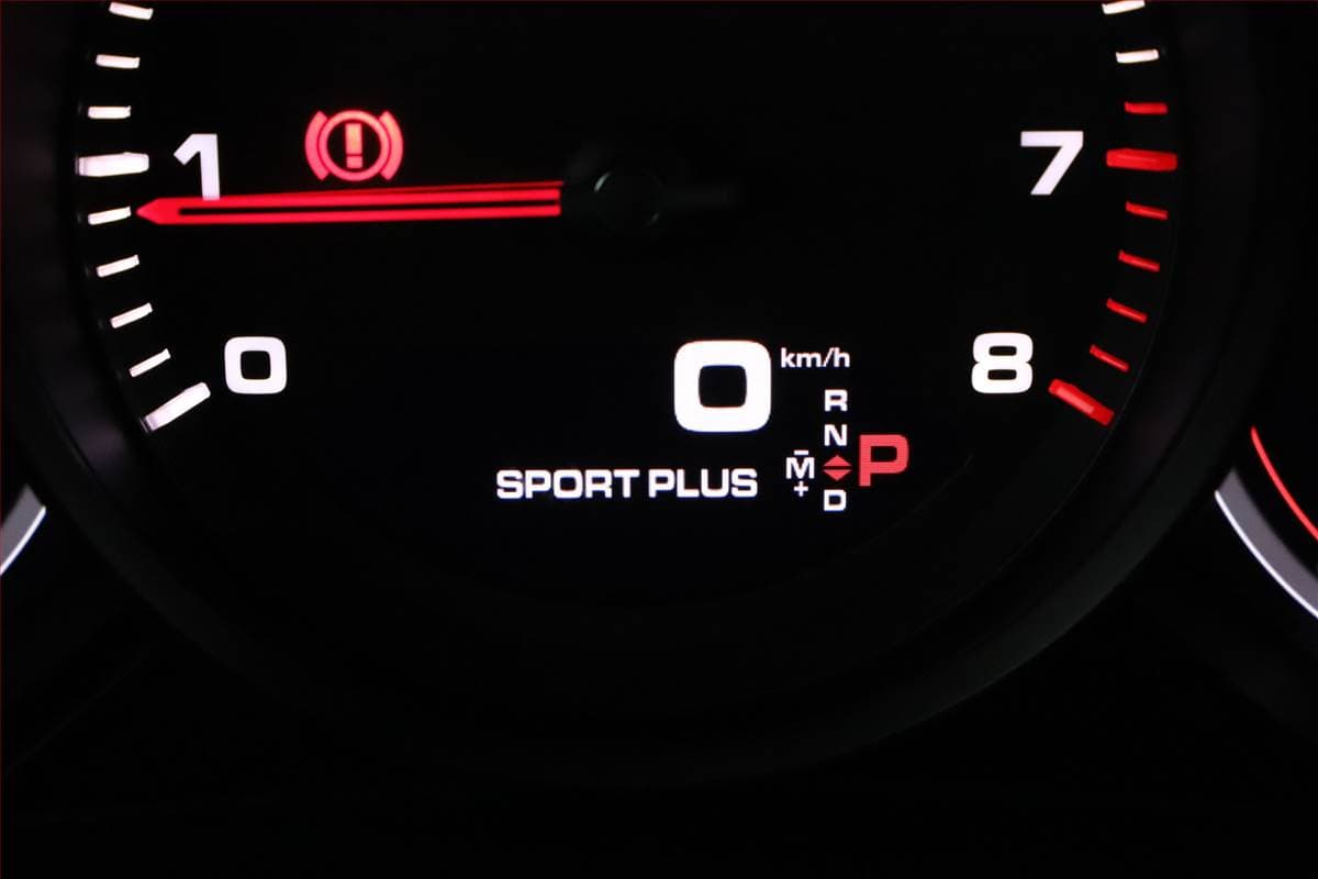 2022 Porsche CAYENNE - 15
