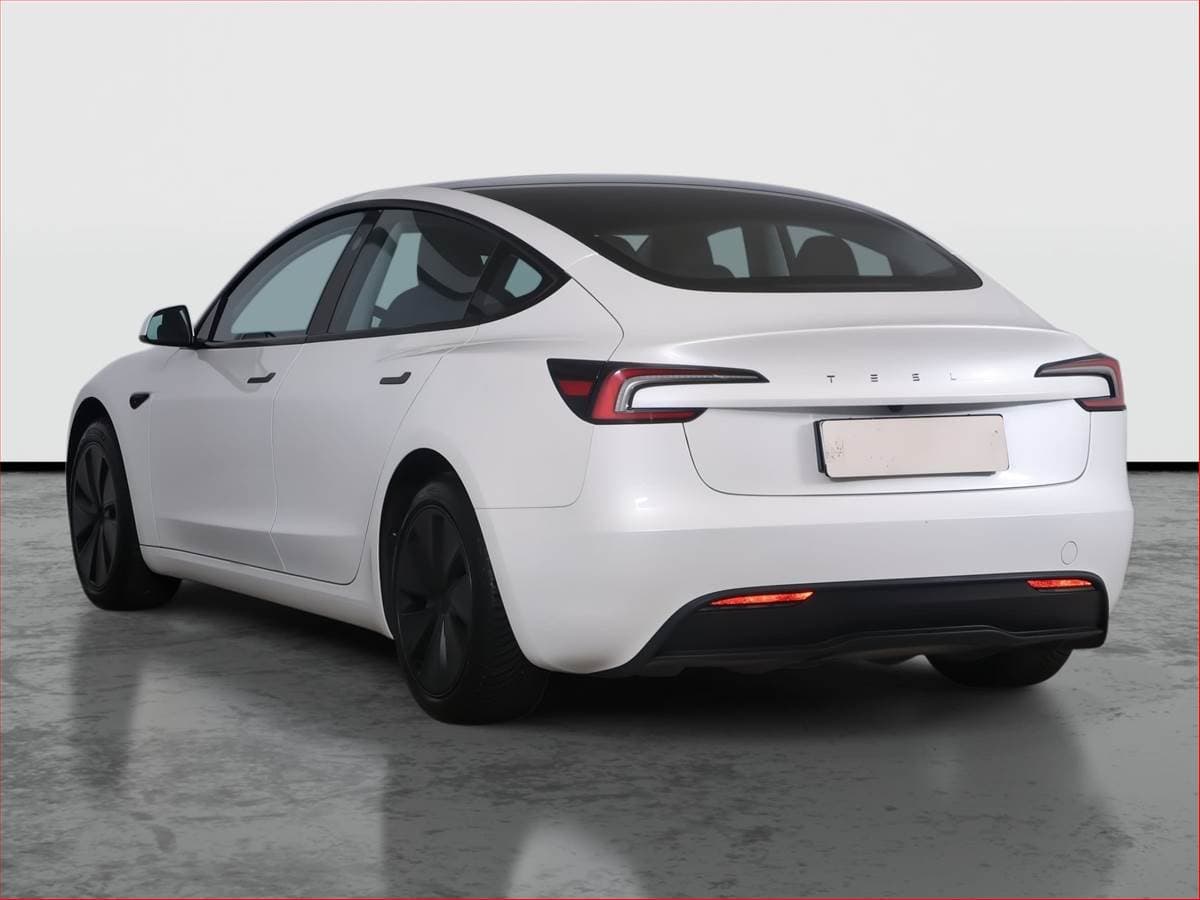 2024 Tesla MODEL 3 - 4