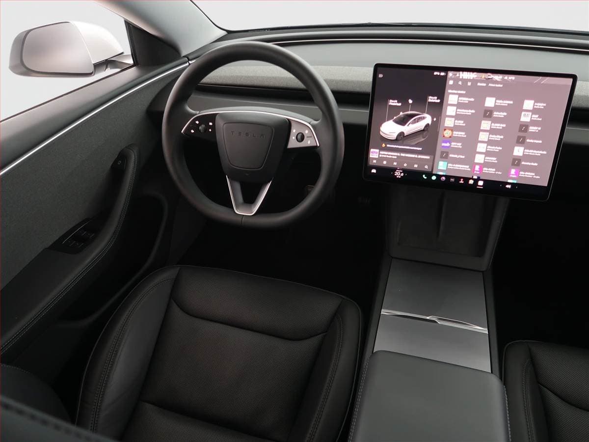 2024 Tesla MODEL 3 - 7