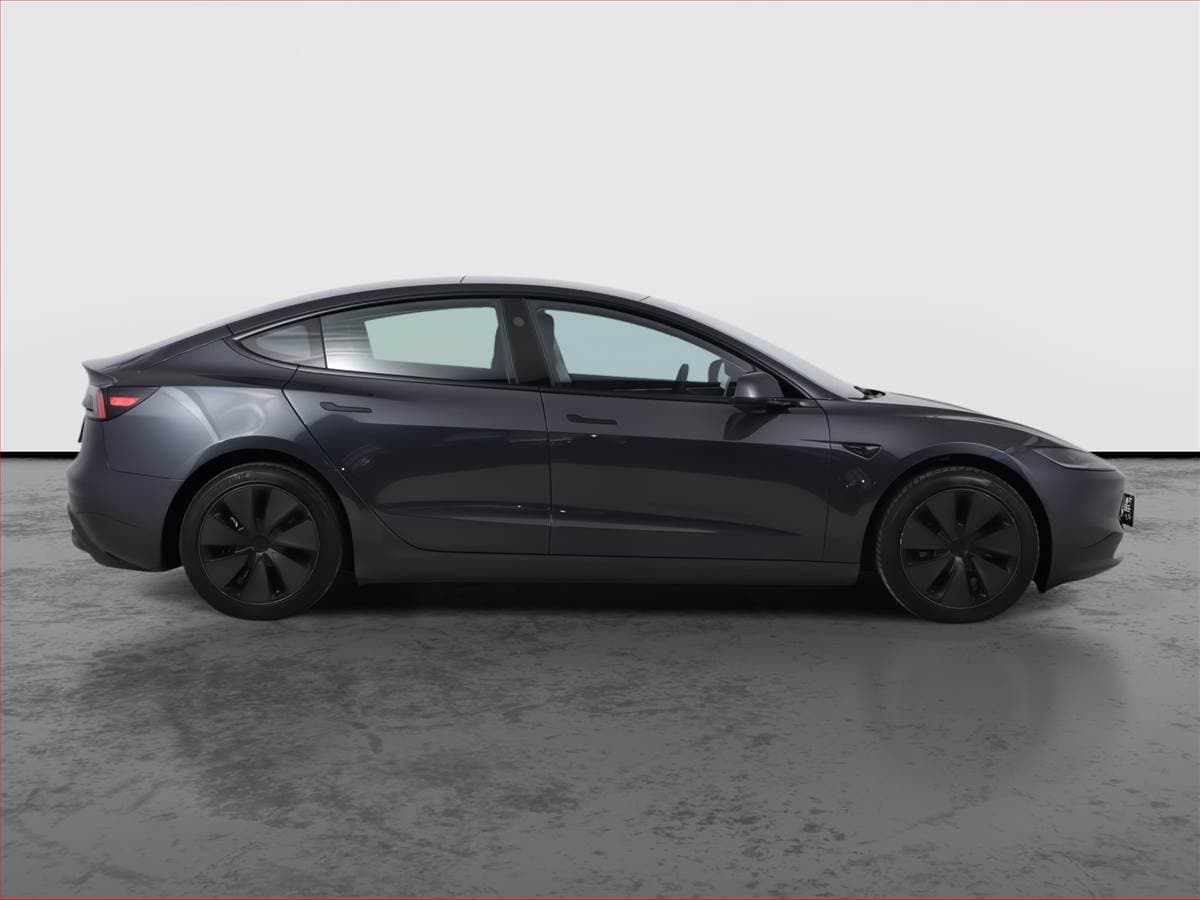 2025 Tesla MODEL 3 - 6