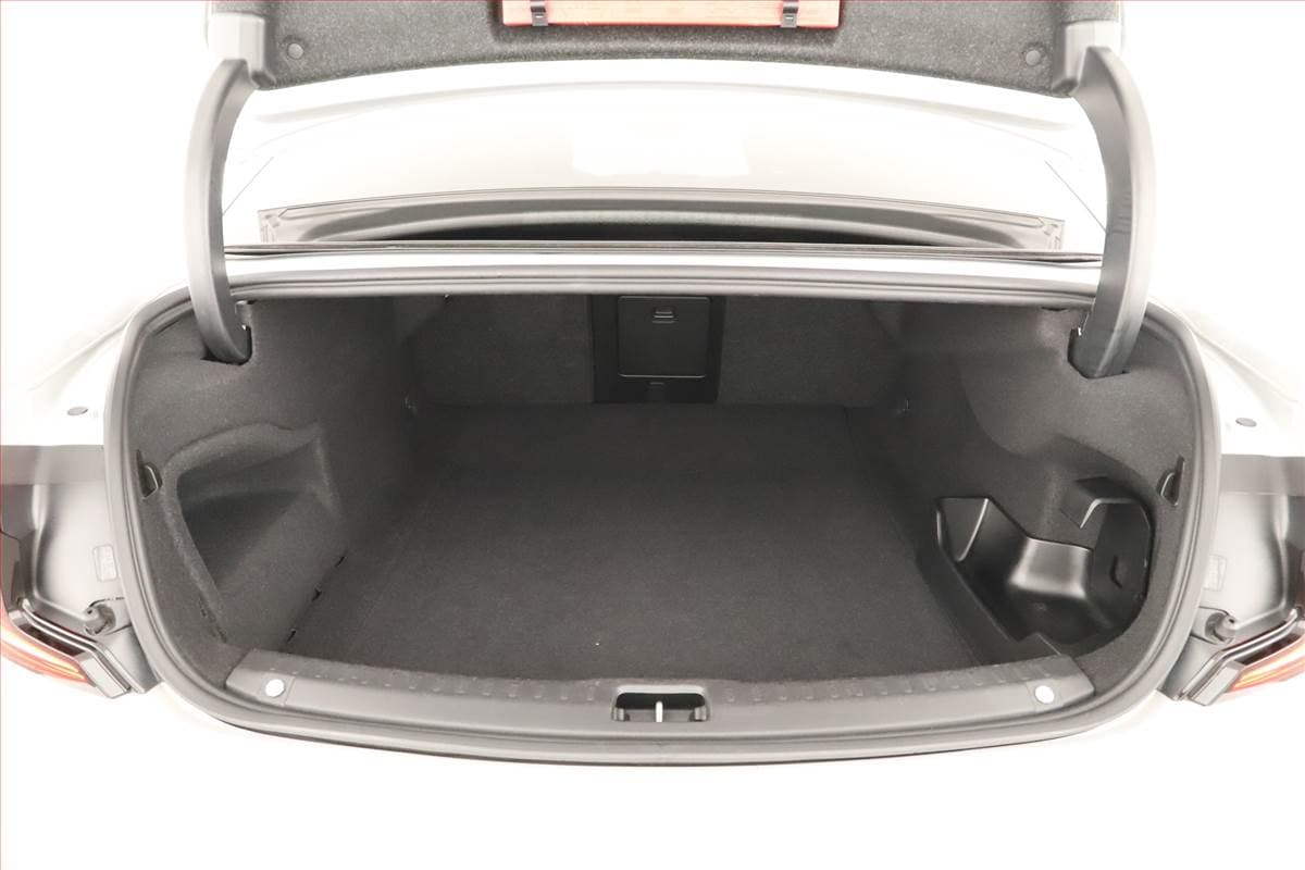 2024 Volvo S90 - 19