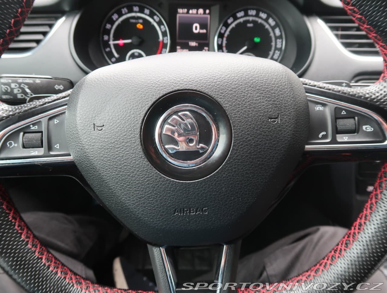 2016 Škoda OCTAVIA - 17