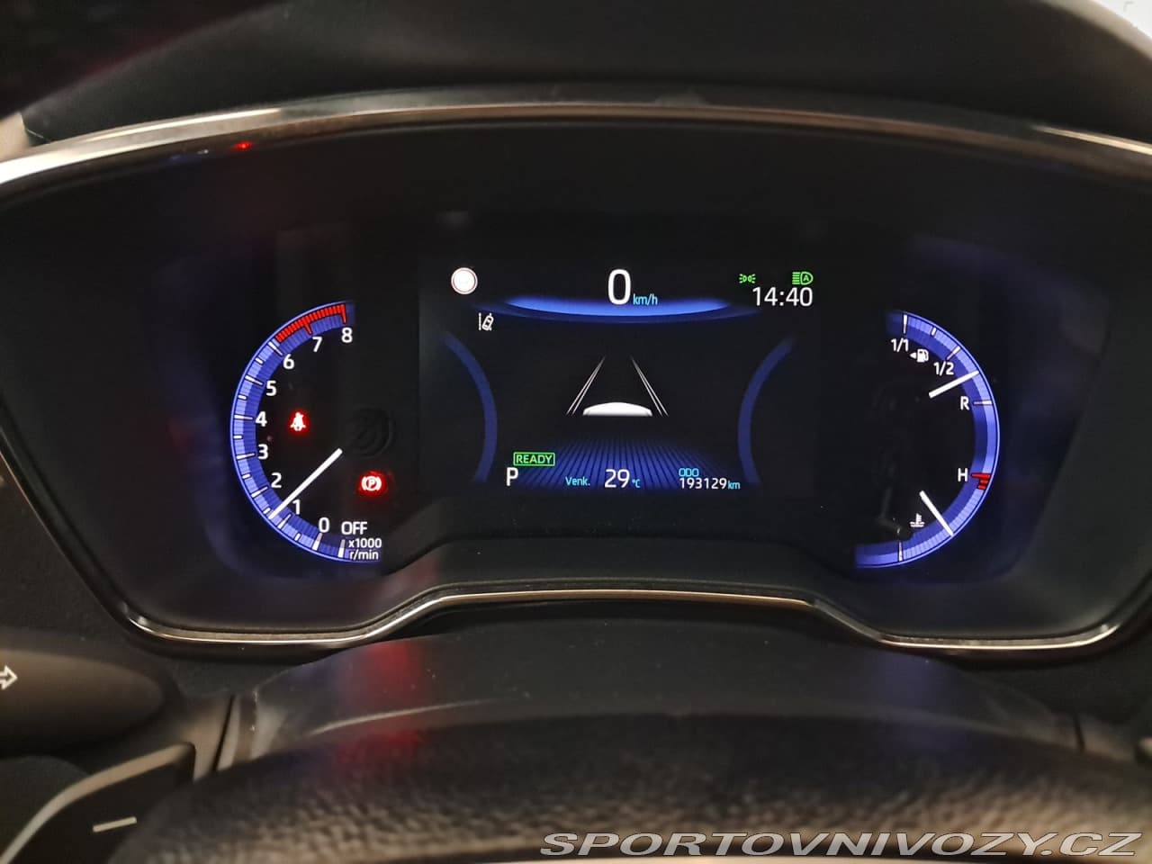 2021 Toyota COROLLA - 11
