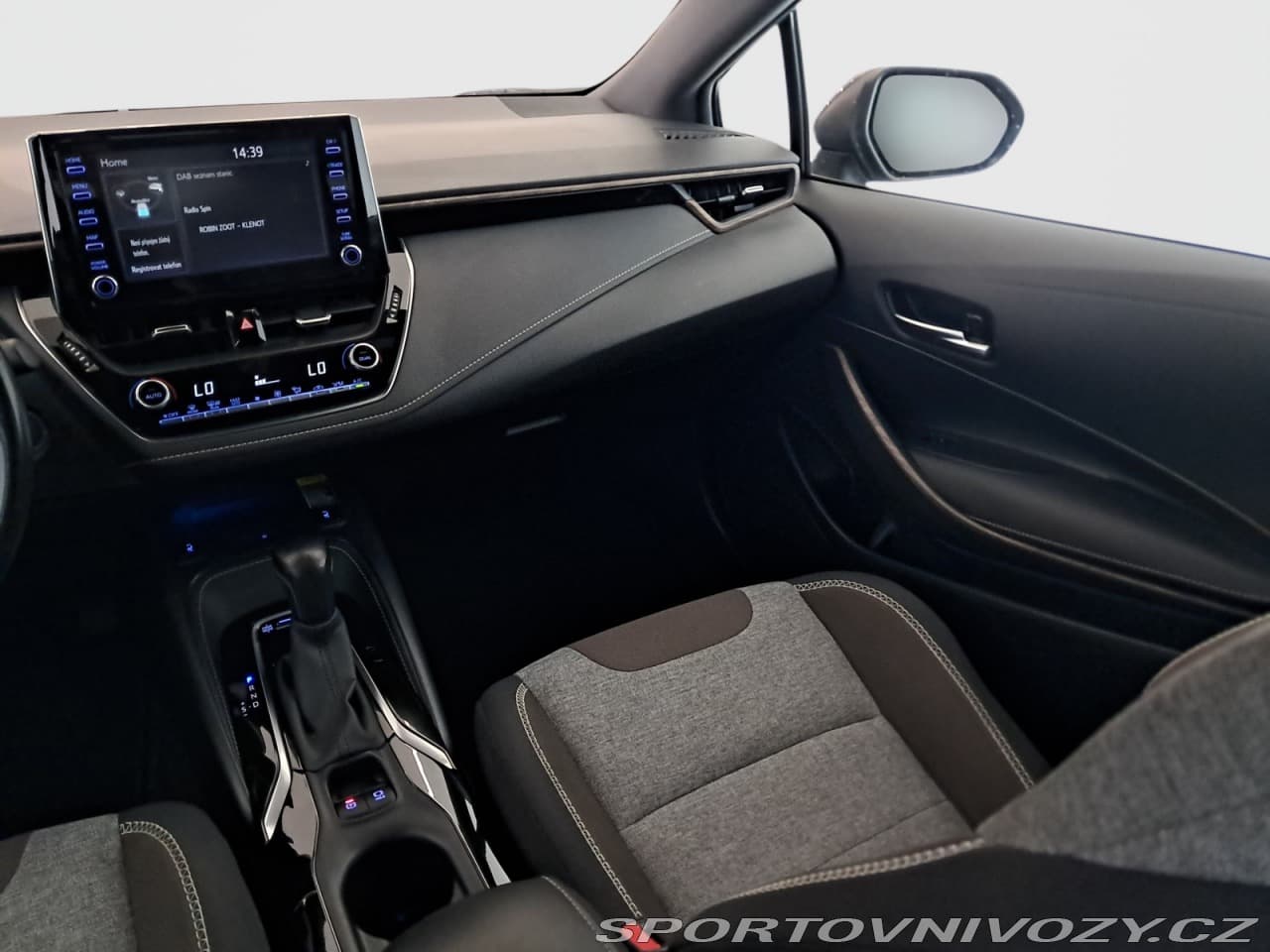 2021 Toyota COROLLA - 8