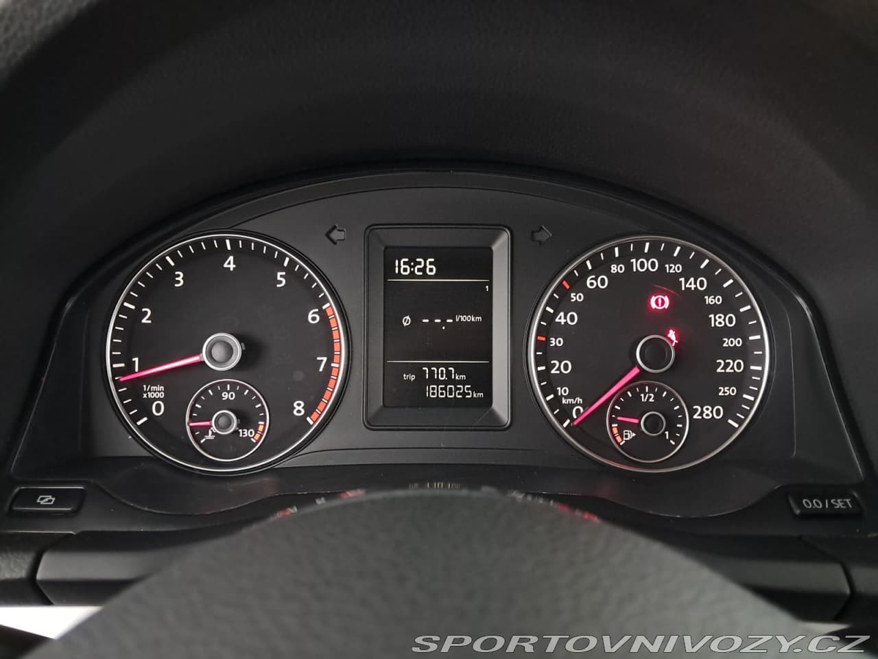 2011 Volkswagen SCIROCCO - 11