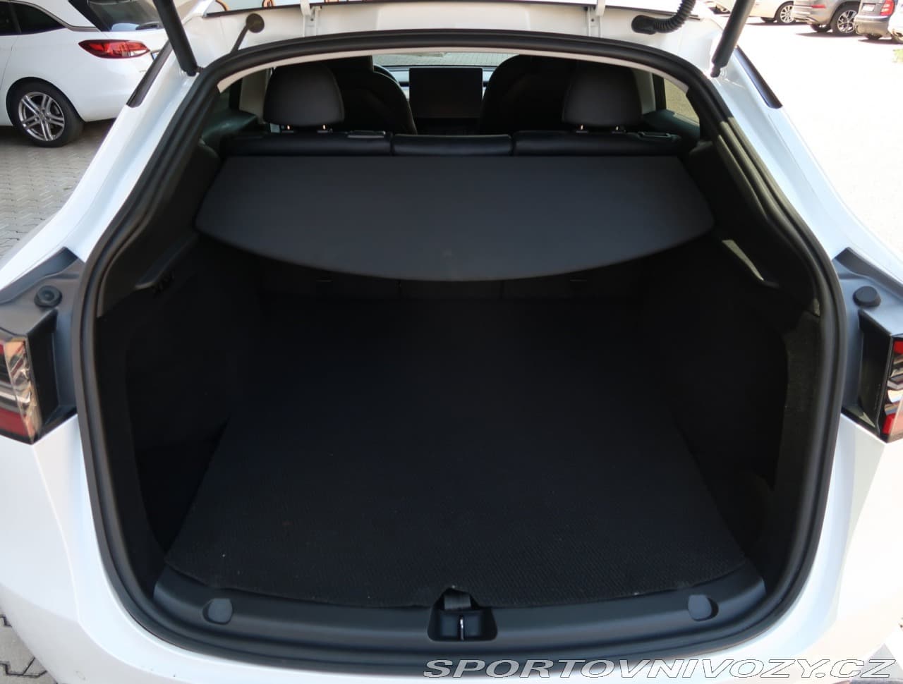 2022 Tesla MODEL Y - 14