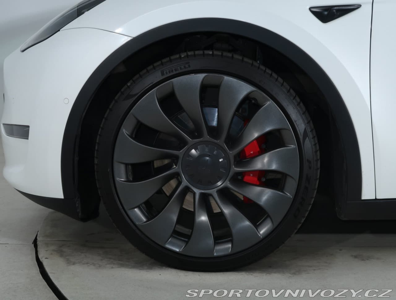 2022 Tesla MODEL Y - 15