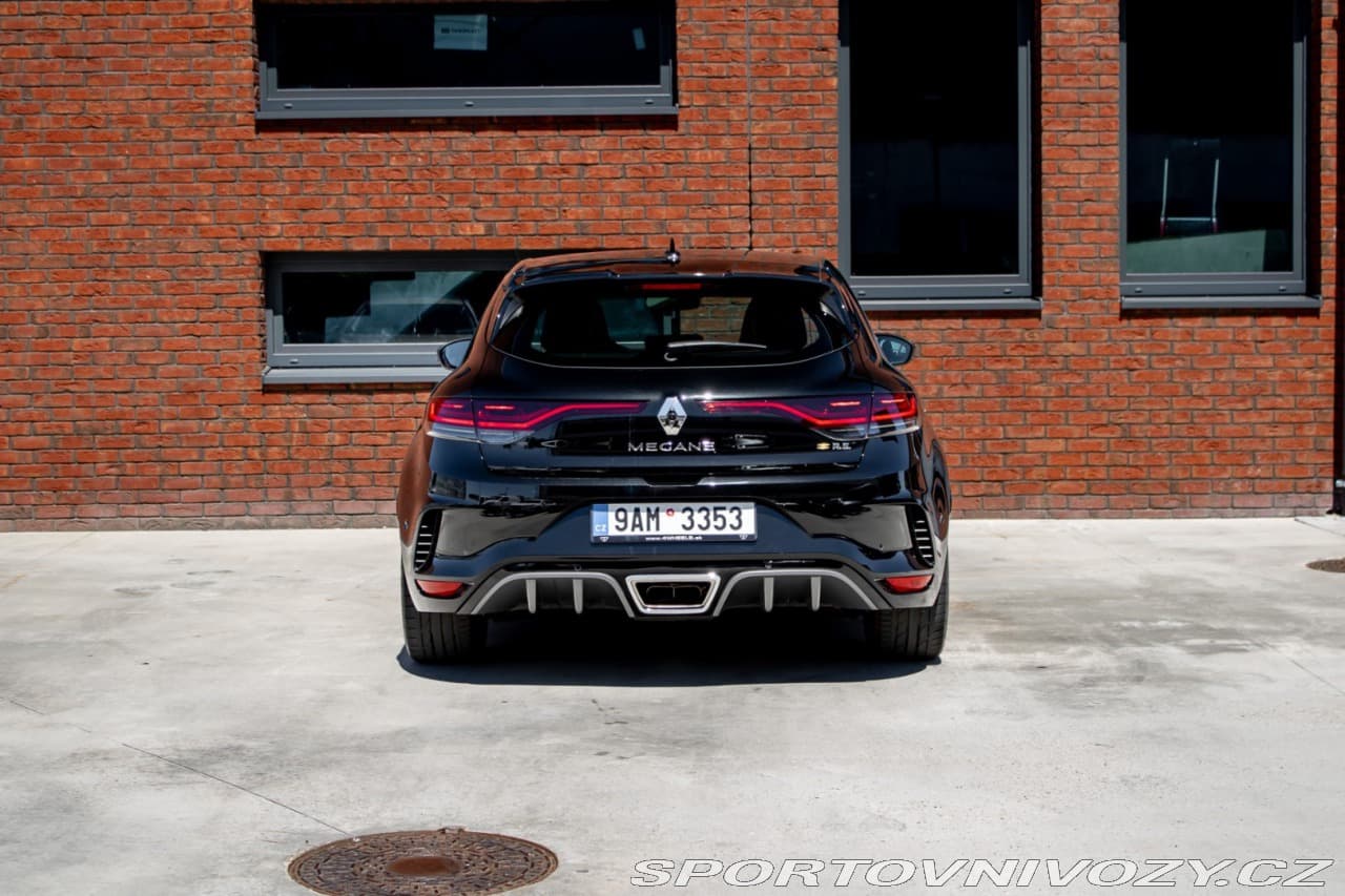 2022 Renault MEGANE - 11