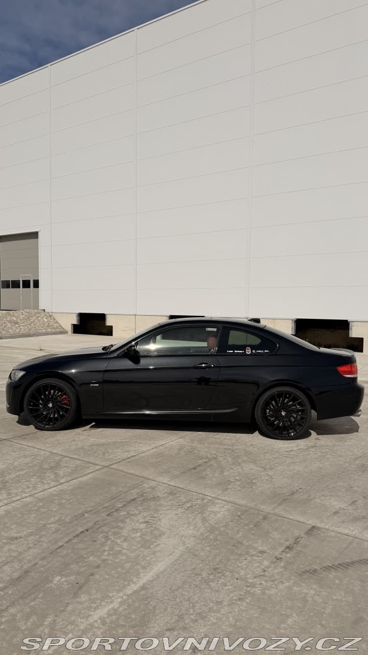 2009 BMW 3-SERIES - 10