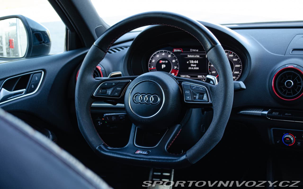 2017 Audi RS3 - 10