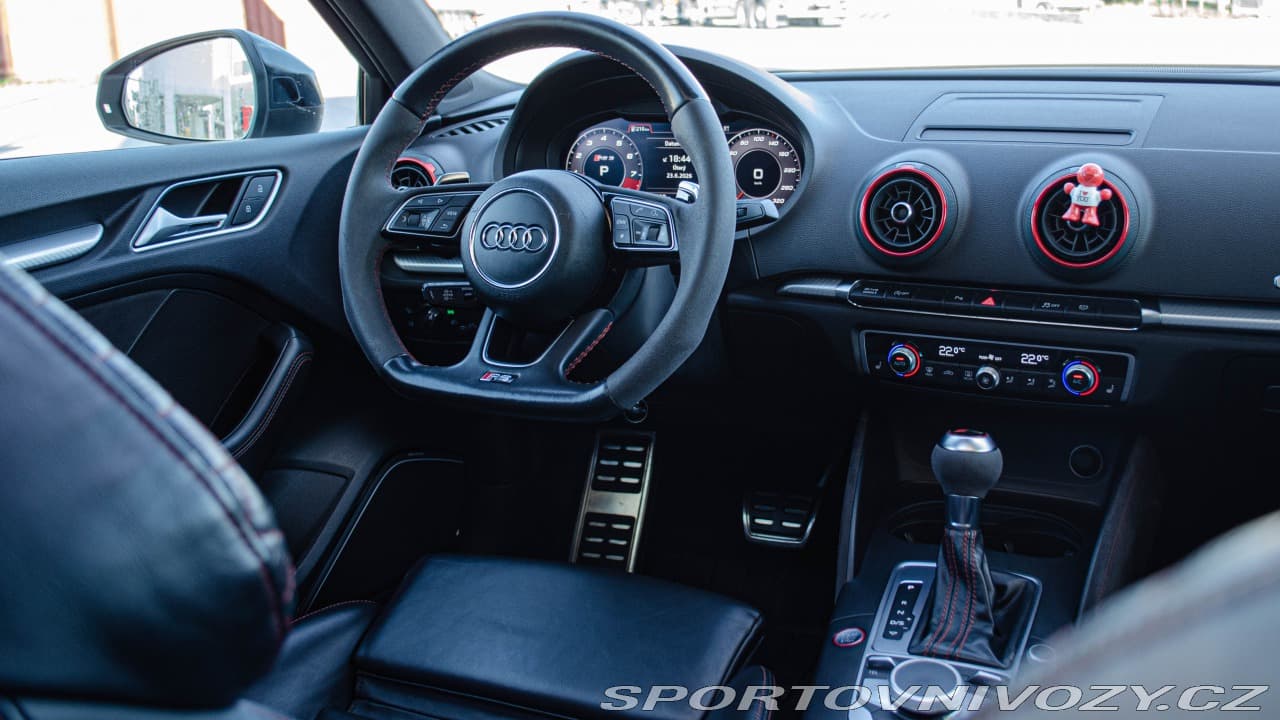 2017 Audi RS3 - 11