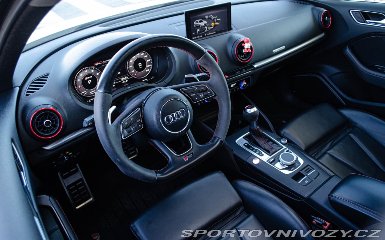2017 Audi RS3 - 14