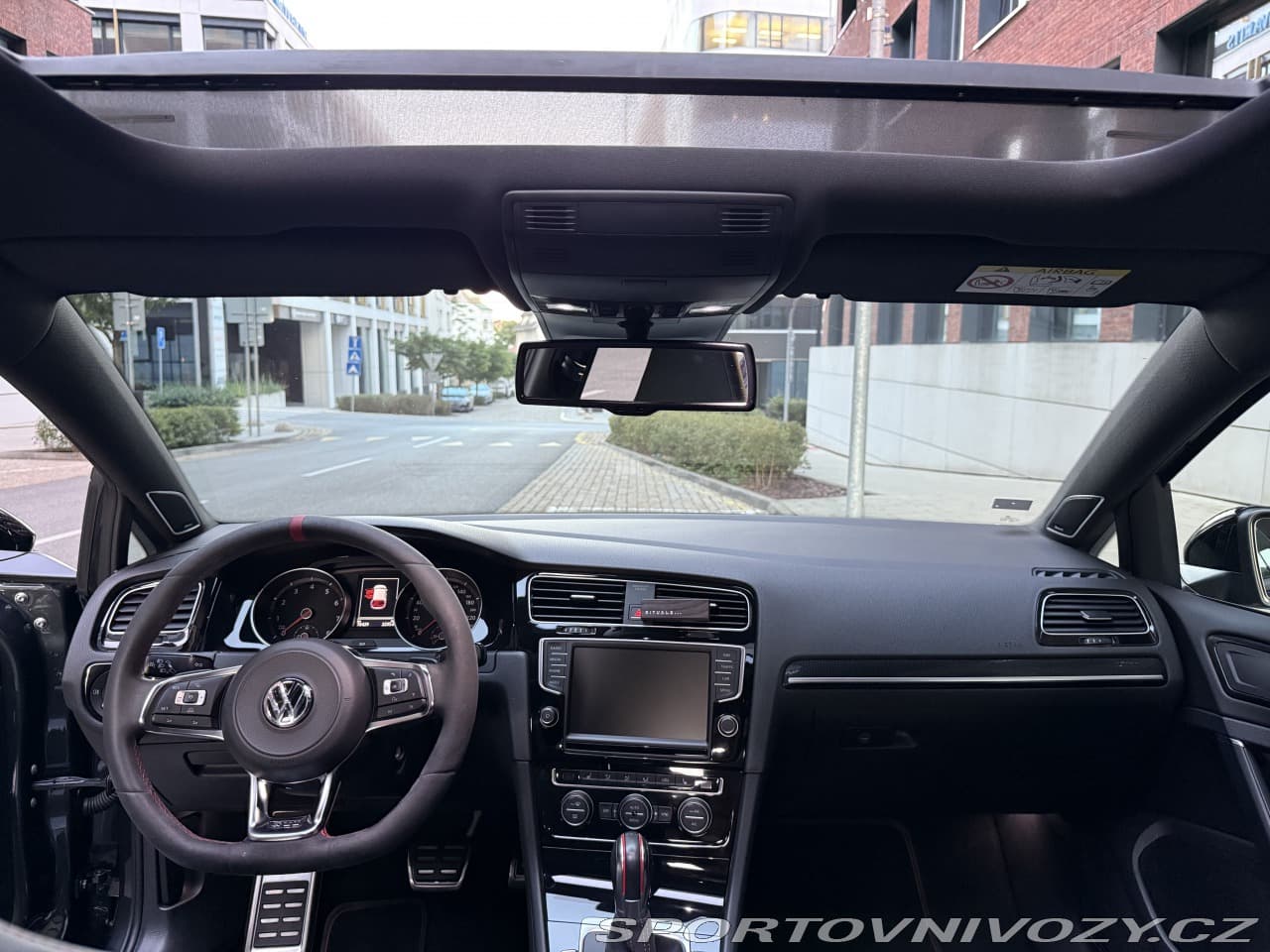 2016 Volkswagen GOLF - 13