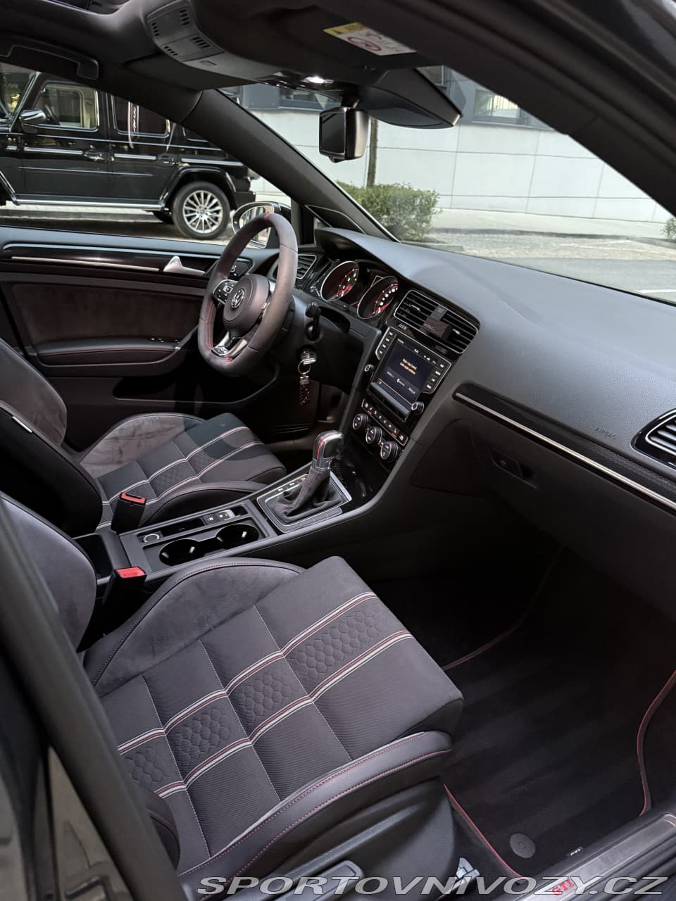 2016 Volkswagen GOLF - 20