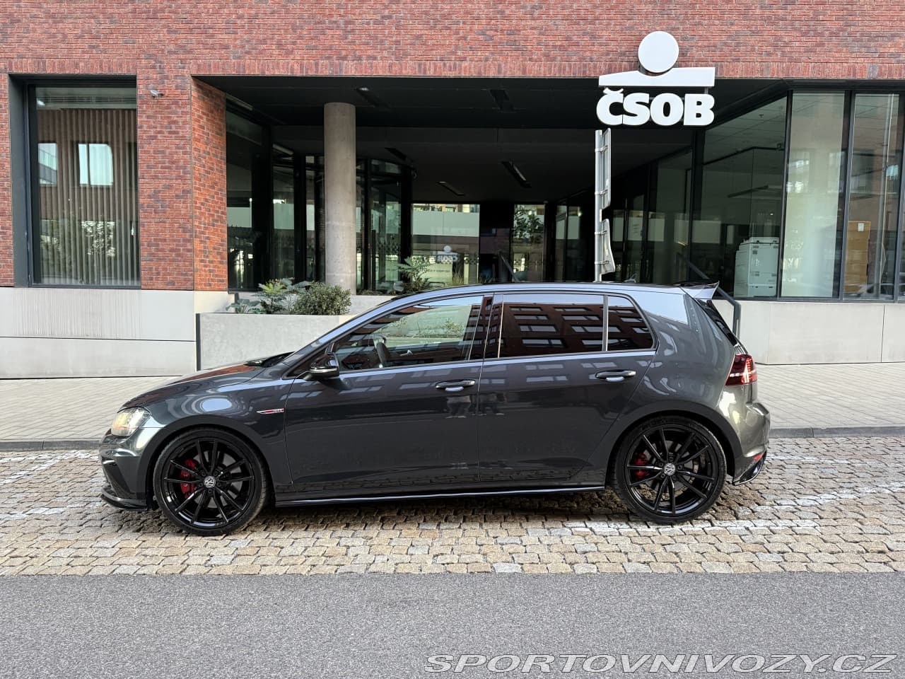2016 Volkswagen GOLF - 3