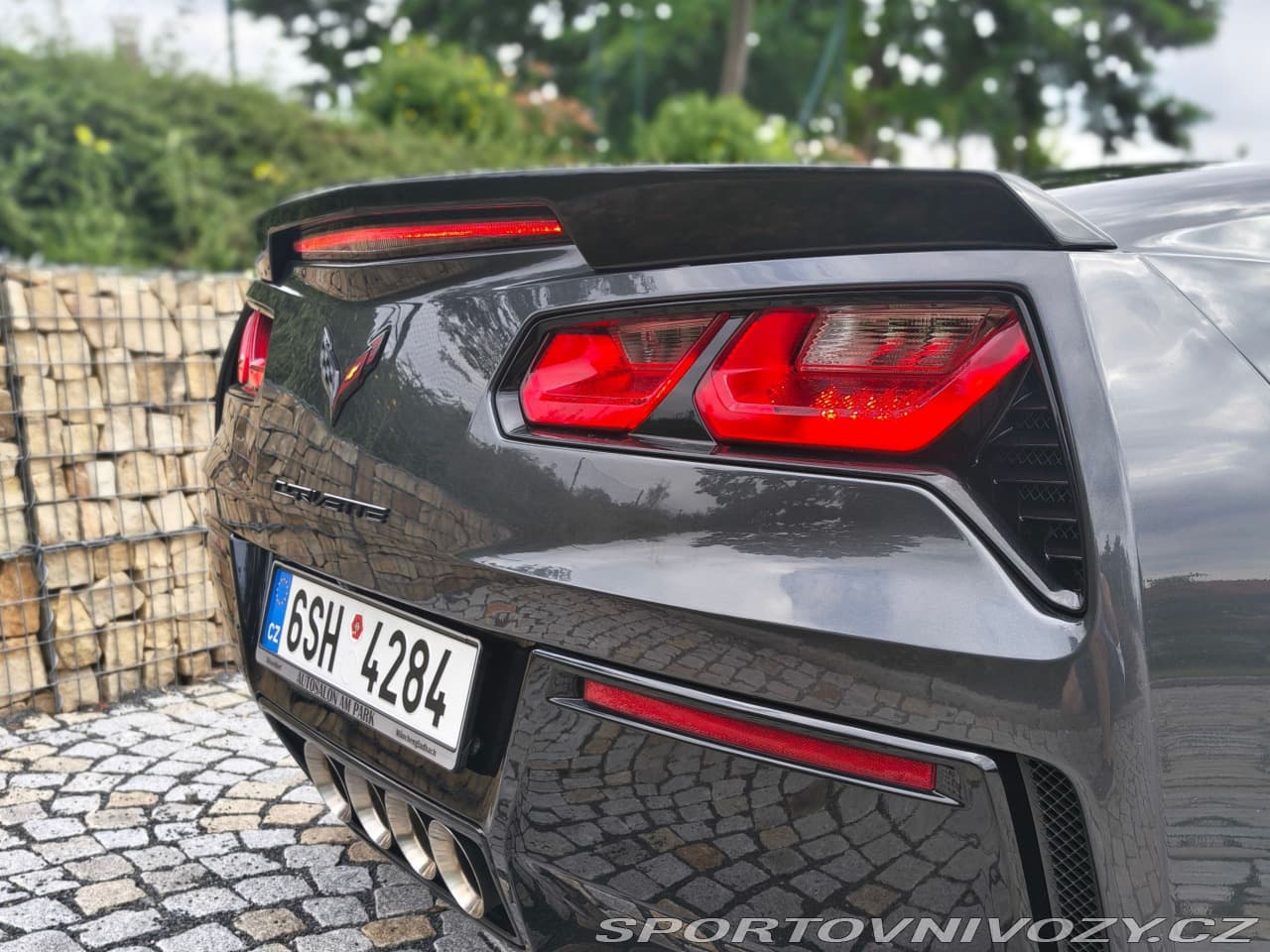 2018 Chevrolet CORVETTE - 17