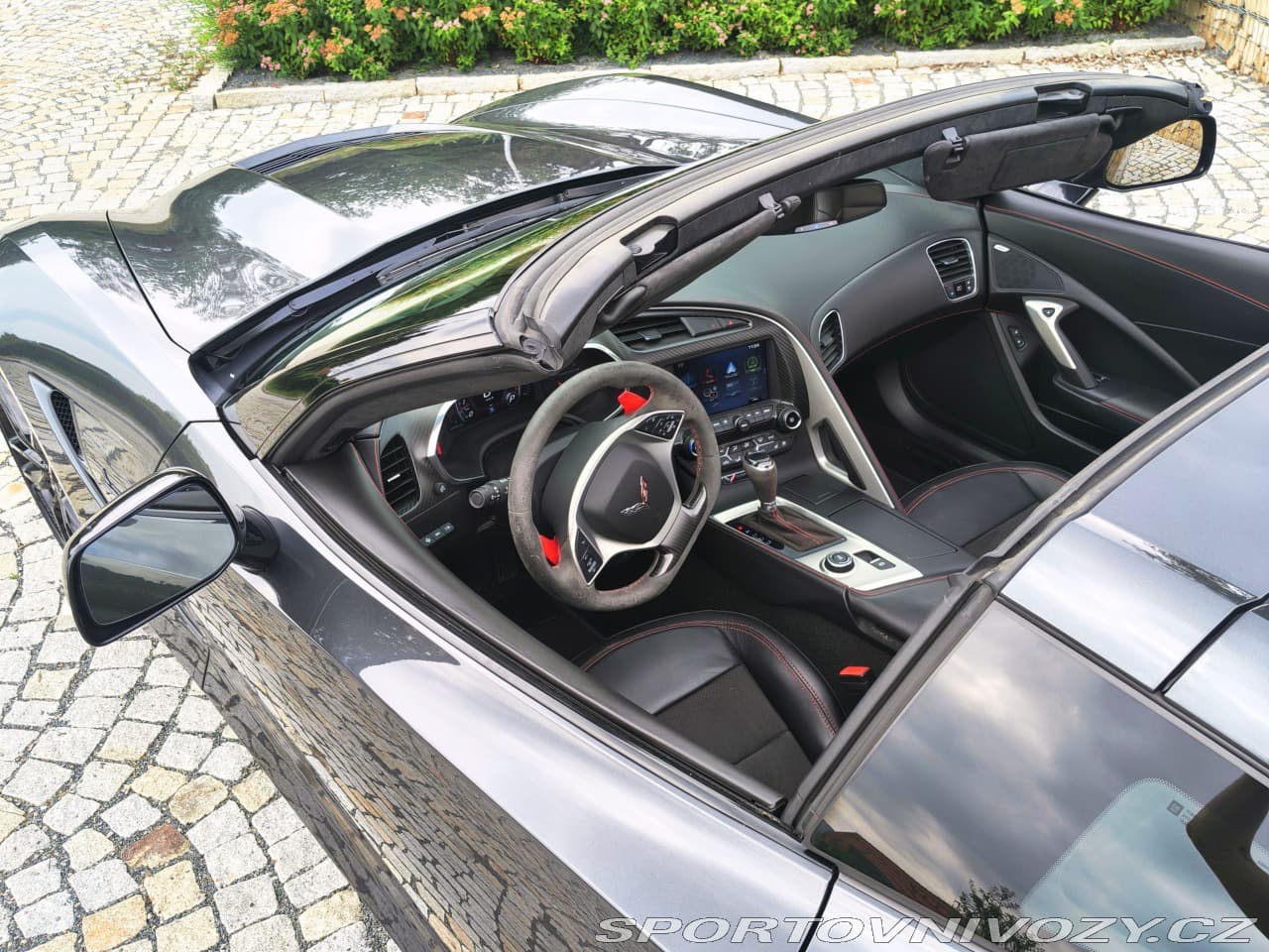 2018 Chevrolet CORVETTE - 9