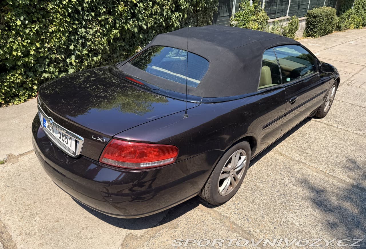 2003 Chrysler SEBRING - 7