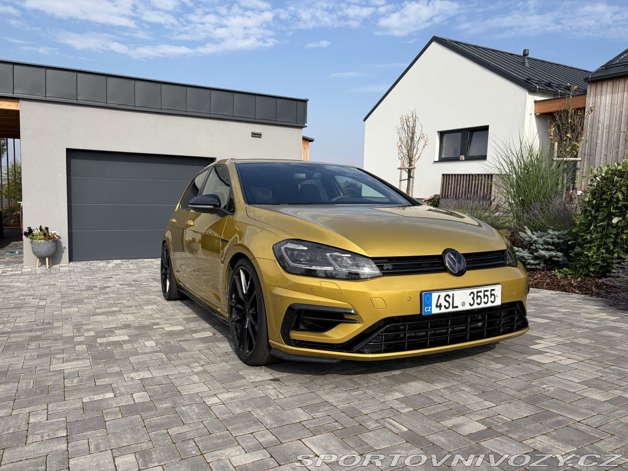 2017 Volkswagen GOLF - 2
