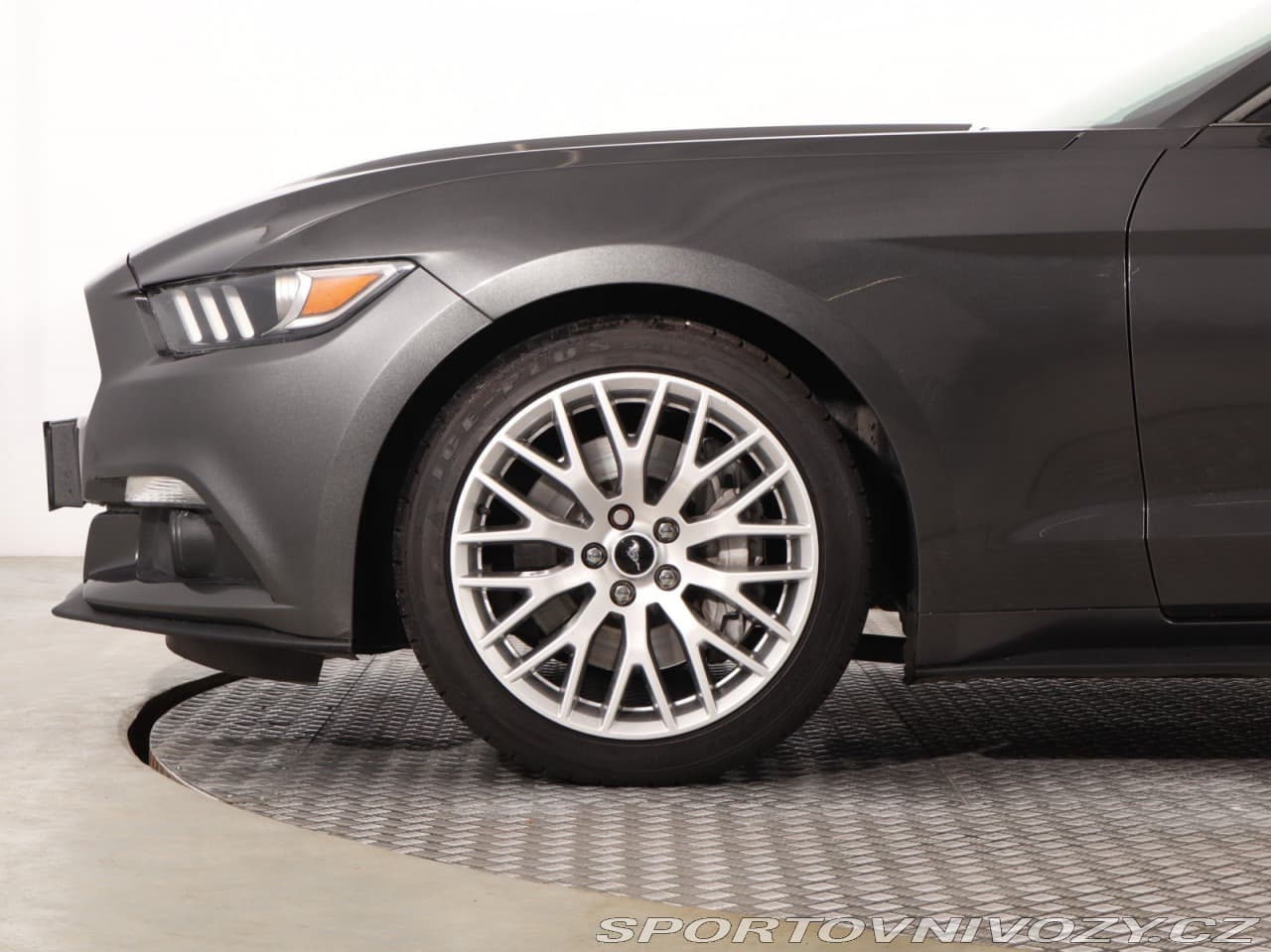 2016 Ford MUSTANG - 15