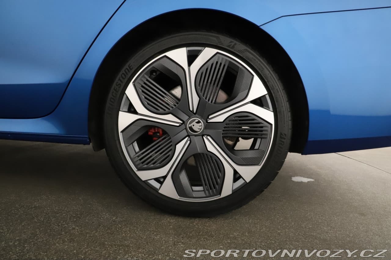 2025 Škoda OCTAVIA - 12