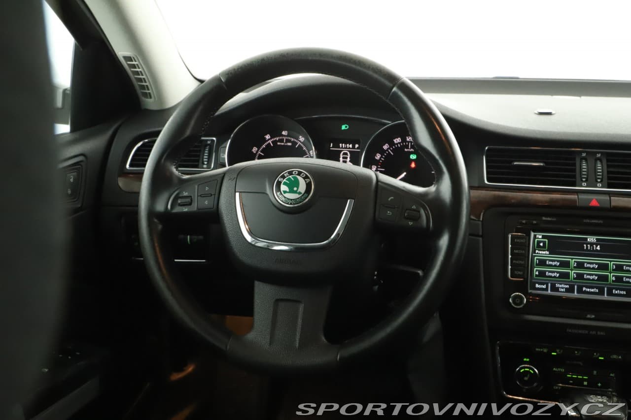2009 Škoda SUPERB - 14