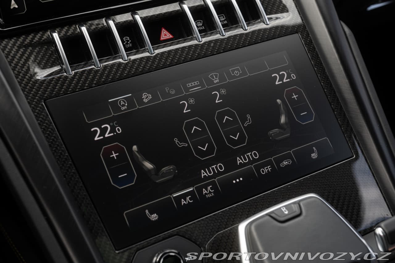 2022 Lamborghini URUS - 15