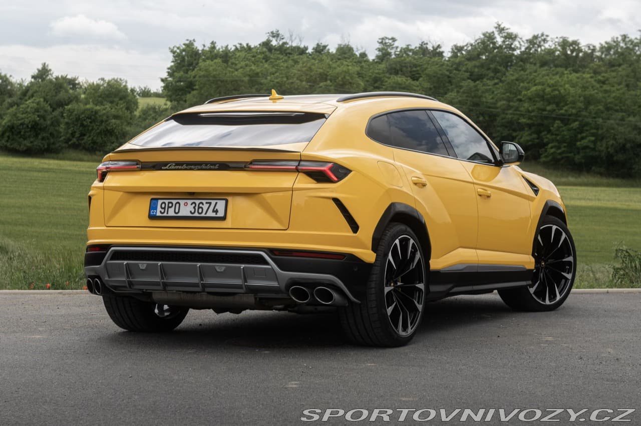 2022 Lamborghini URUS - 5