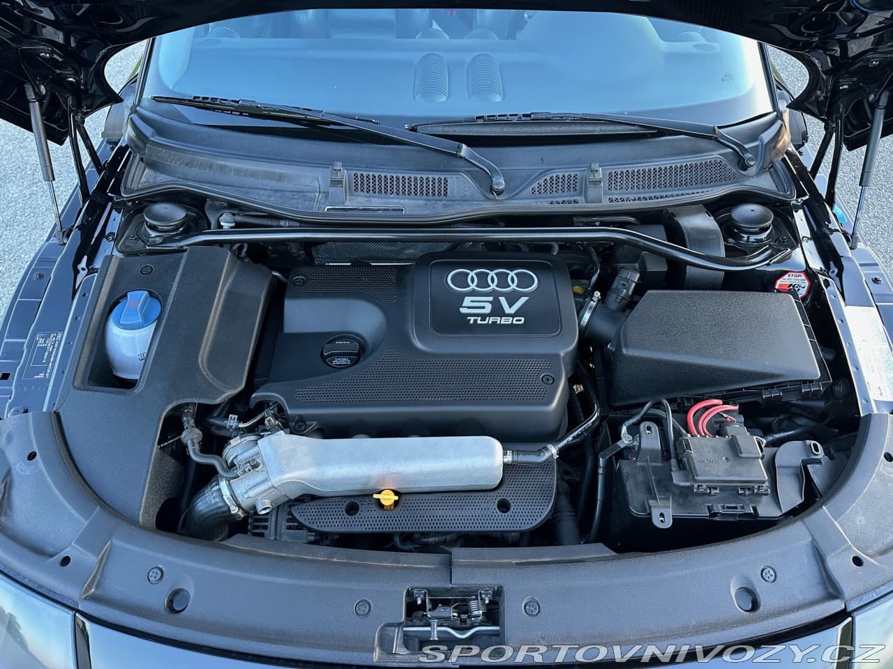2000 Audi TT - 12