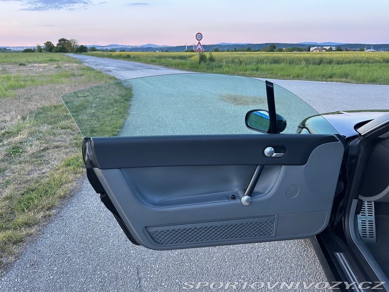 2000 Audi TT - 7