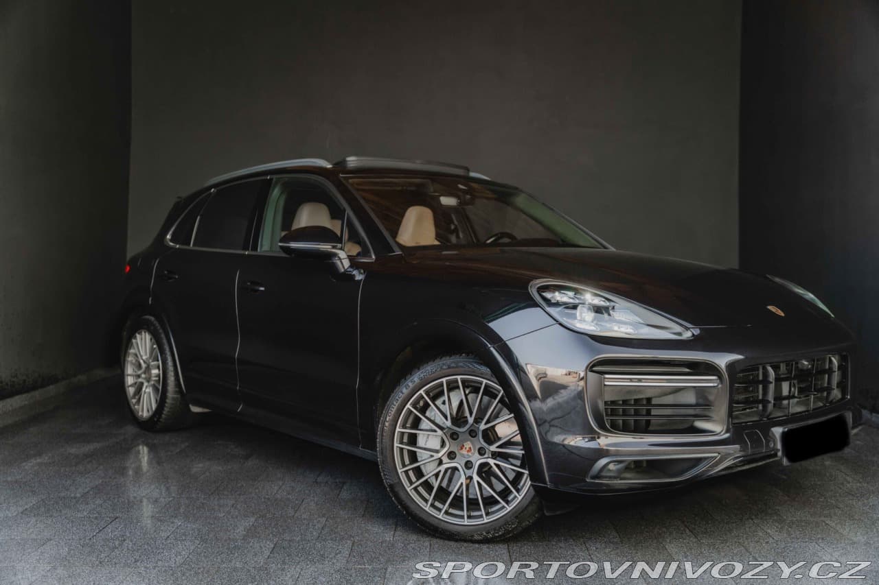 2019 Porsche CAYENNE - 4