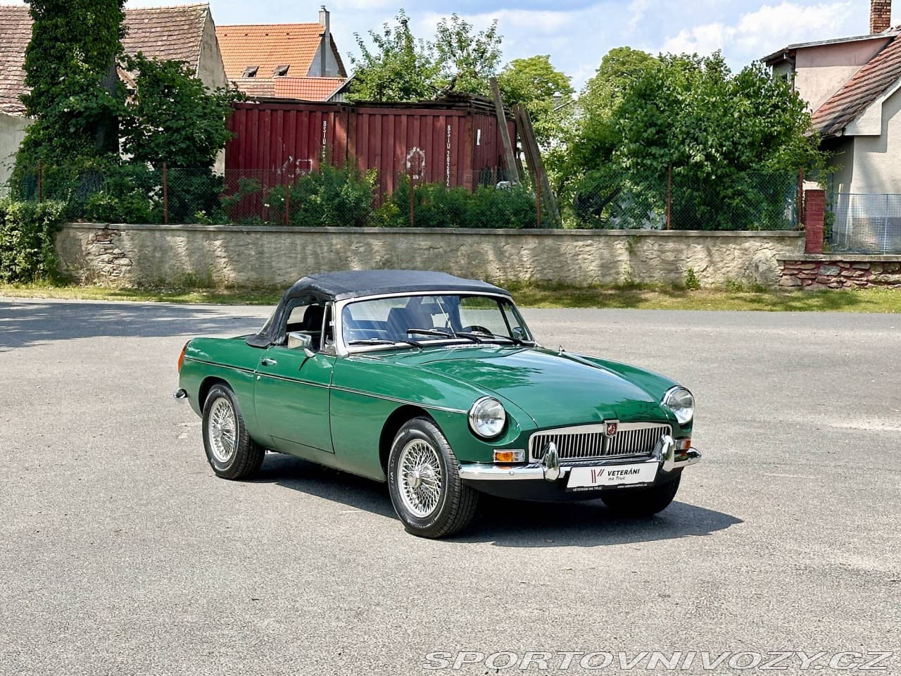 1977 MG MGB - 15