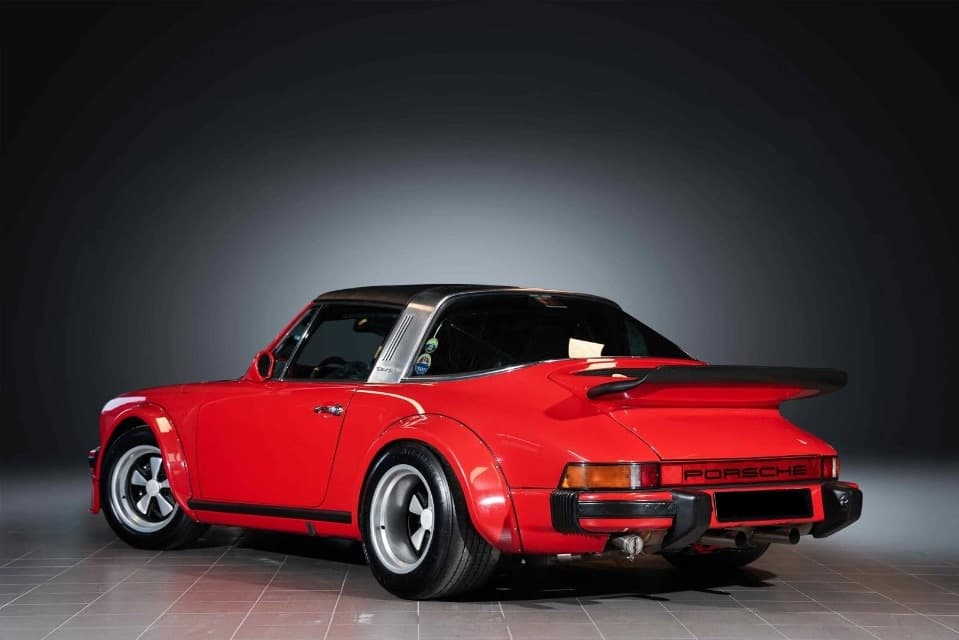 1977 Porsche 911 - 6
