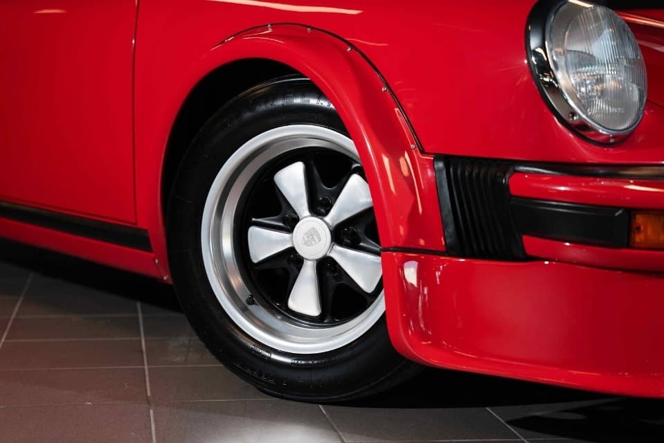 1977 Porsche 911 - 7