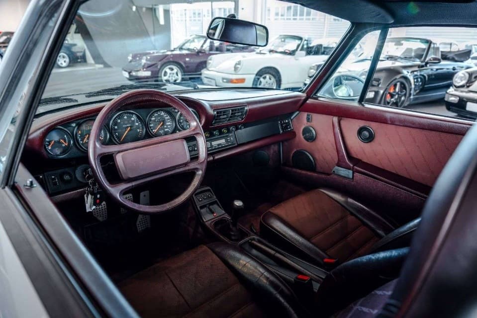1990 Porsche CARRERA - 14