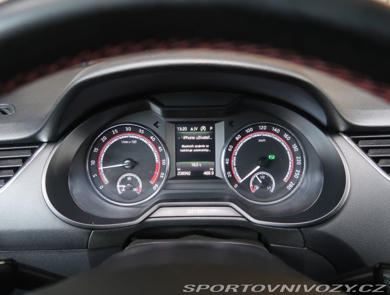 2017 Škoda OCTAVIA - 11