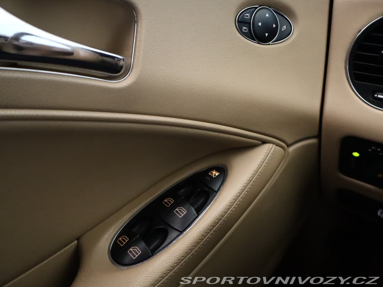 2008 Mercedes-Benz CLS - 16