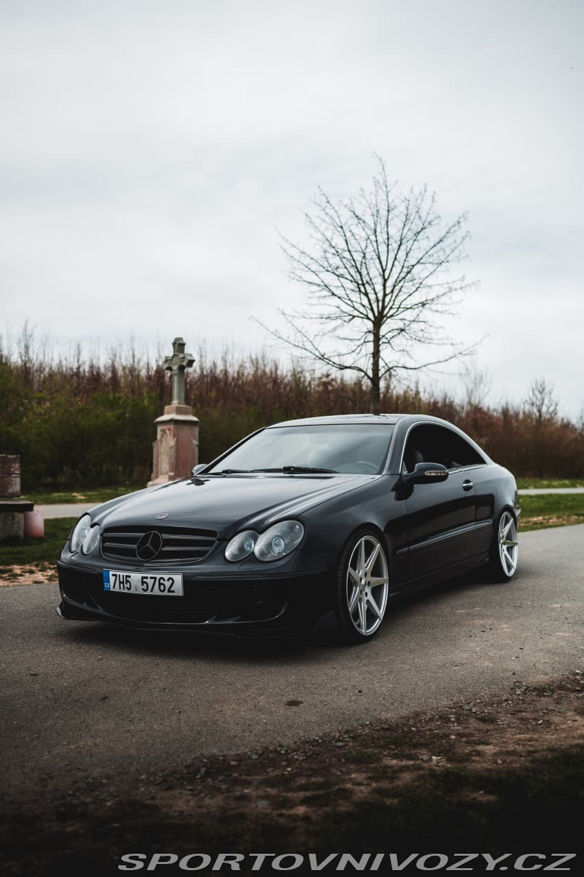 2009 Mercedes-Benz CLK - 2
