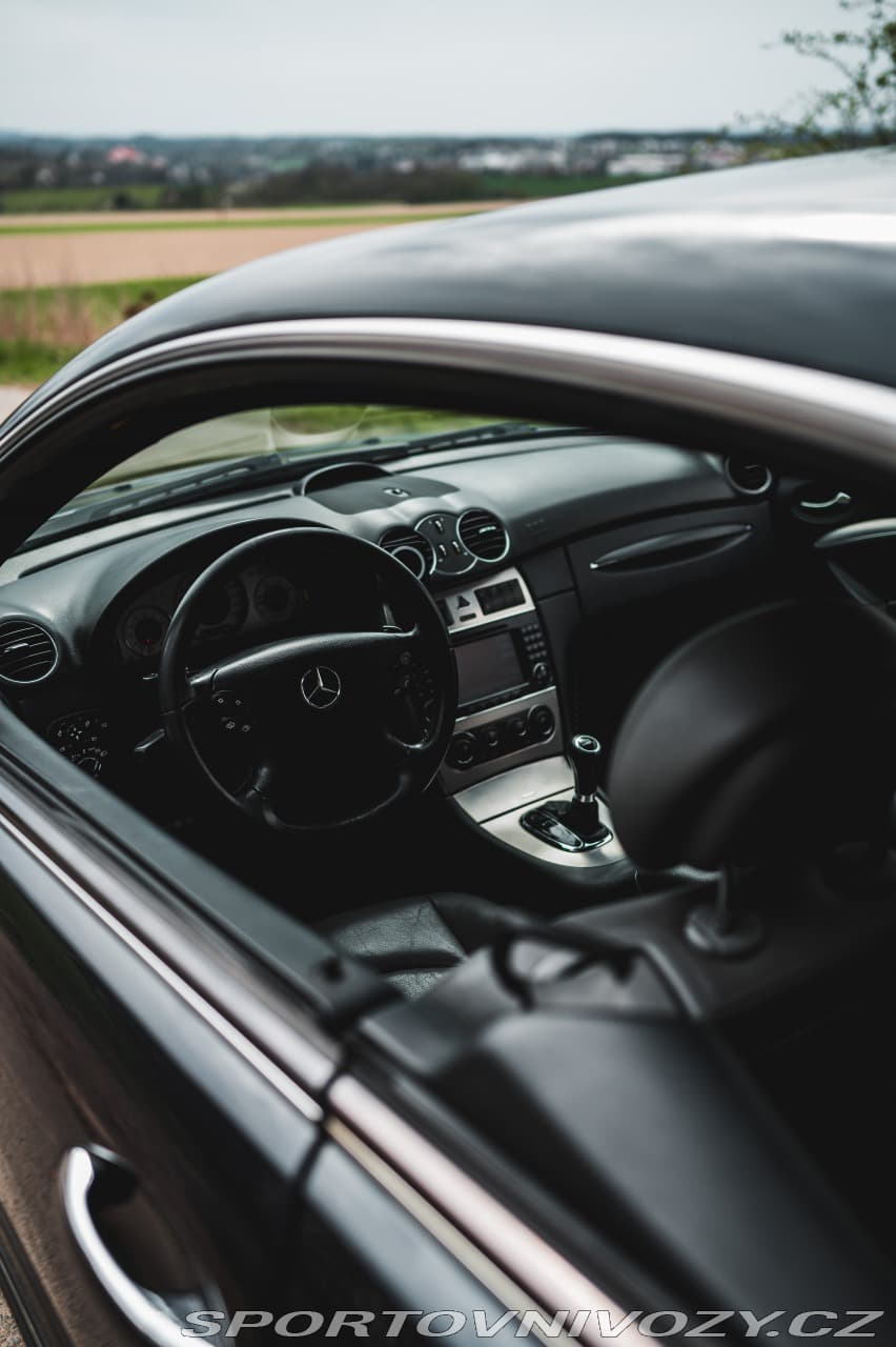 2009 Mercedes-Benz CLK - 9