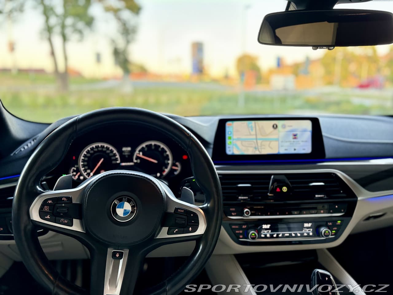 2018 BMW 5-SERIES - 15