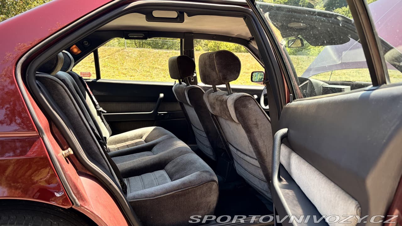 1992 Alfa Romeo OSTATNÍ - 8