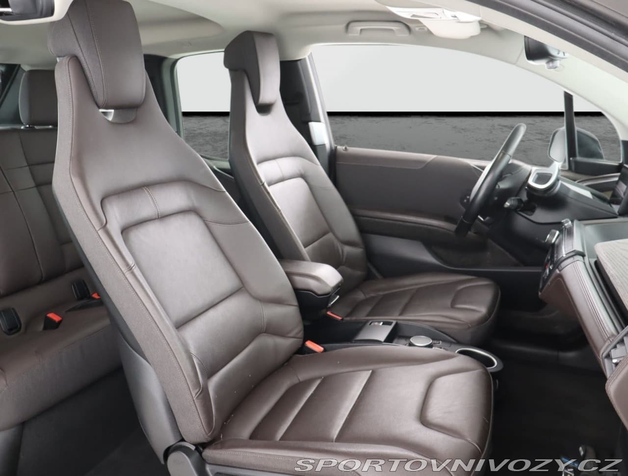 2020 BMW i3 - 9