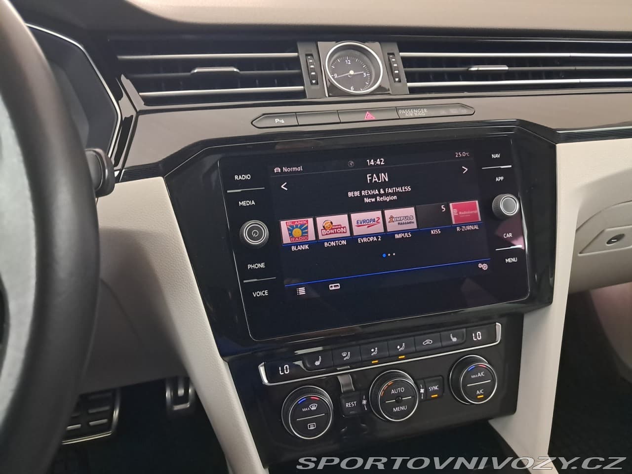 2017 Volkswagen ARTEON - 12