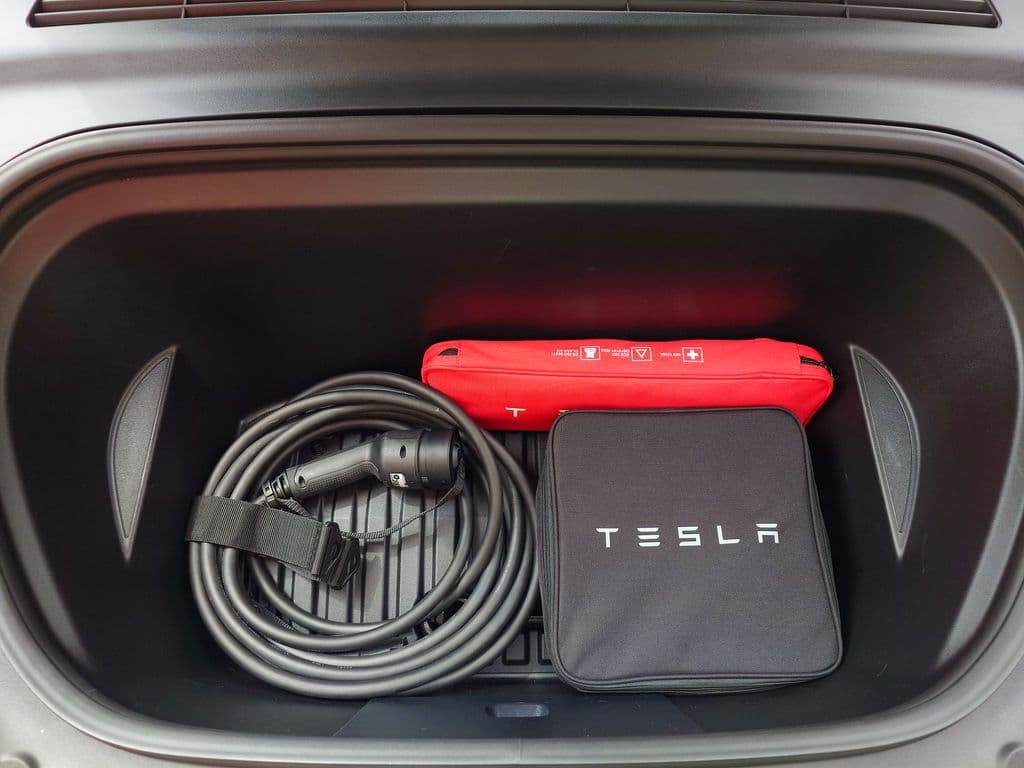 2022 Tesla MODEL Y - 11