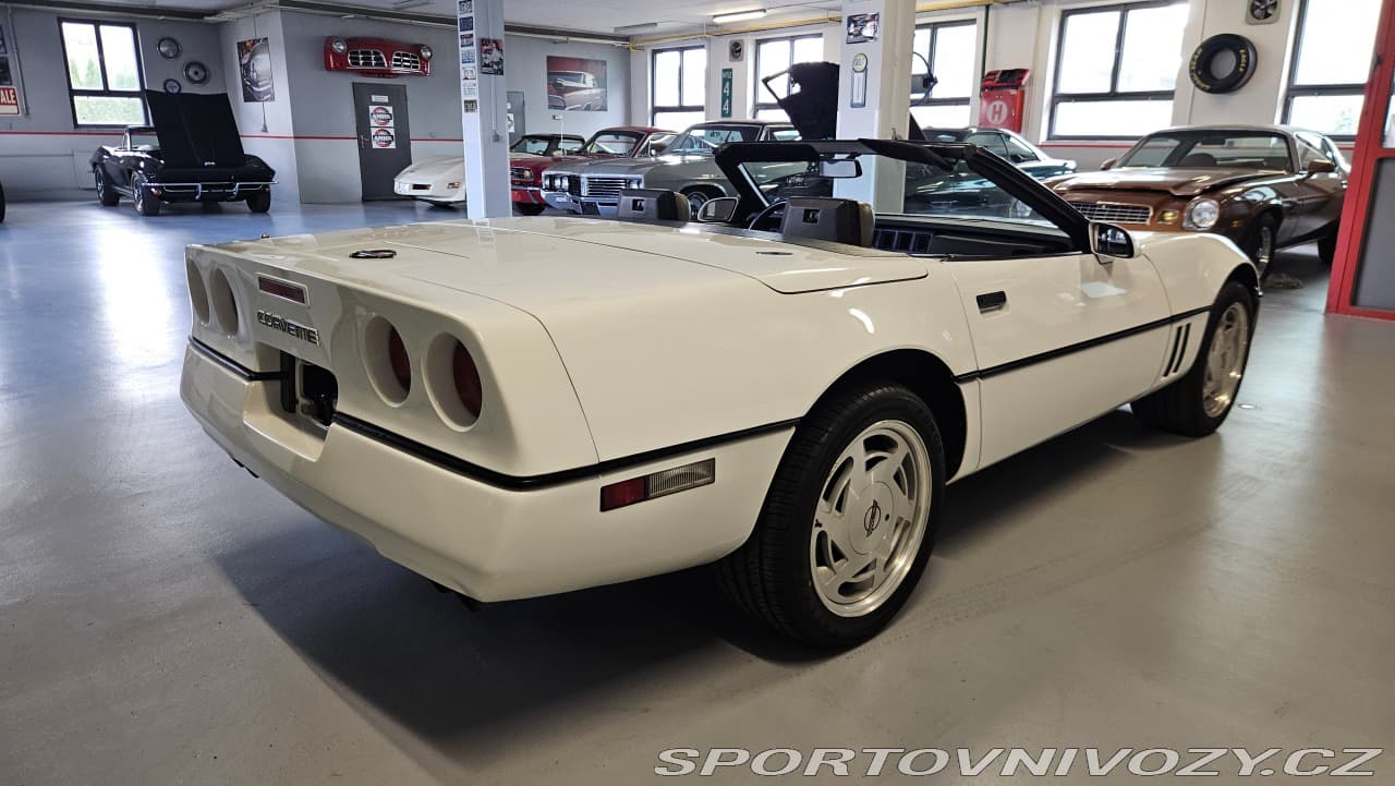 1989 Chevrolet CORVETTE - 4