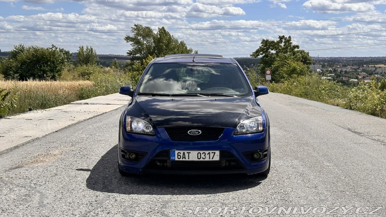 2006 Ford FOCUS - 2