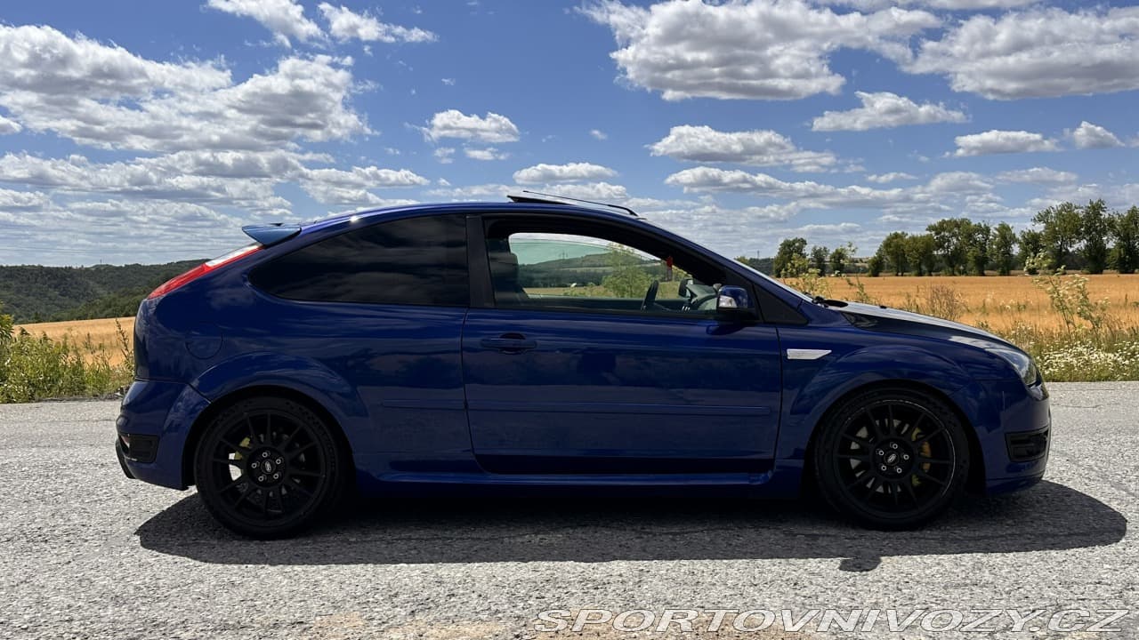 2006 Ford FOCUS - 3