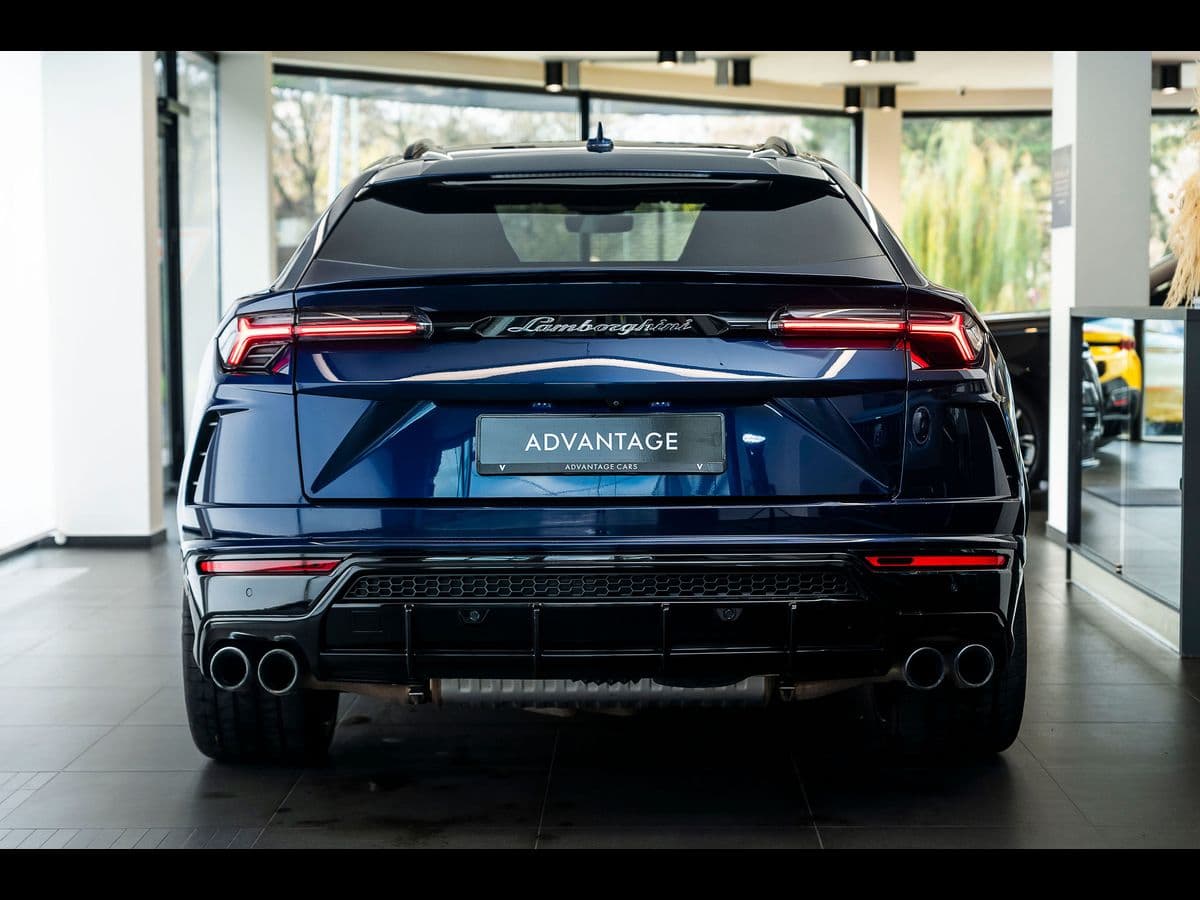 2019 Lamborghini URUS - 3