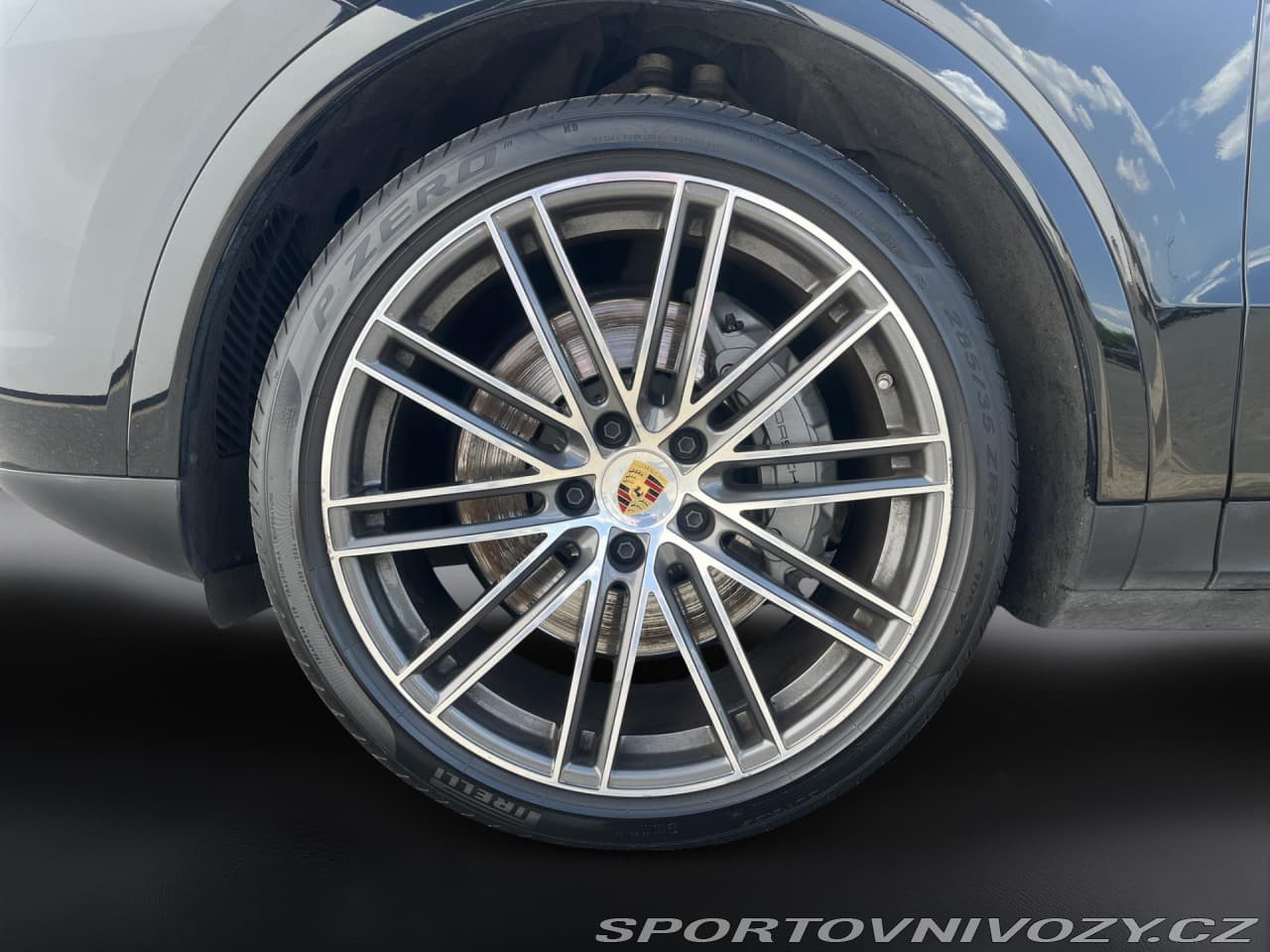 2023 Porsche CAYENNE - 12