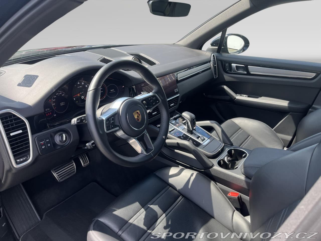 2023 Porsche CAYENNE - 16